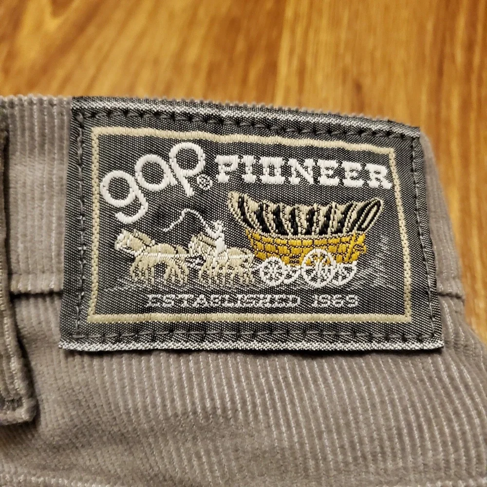 Vintage 80s Gap Pioneer Pants Mens 38x30 Gray Corduroy Western Made in USA